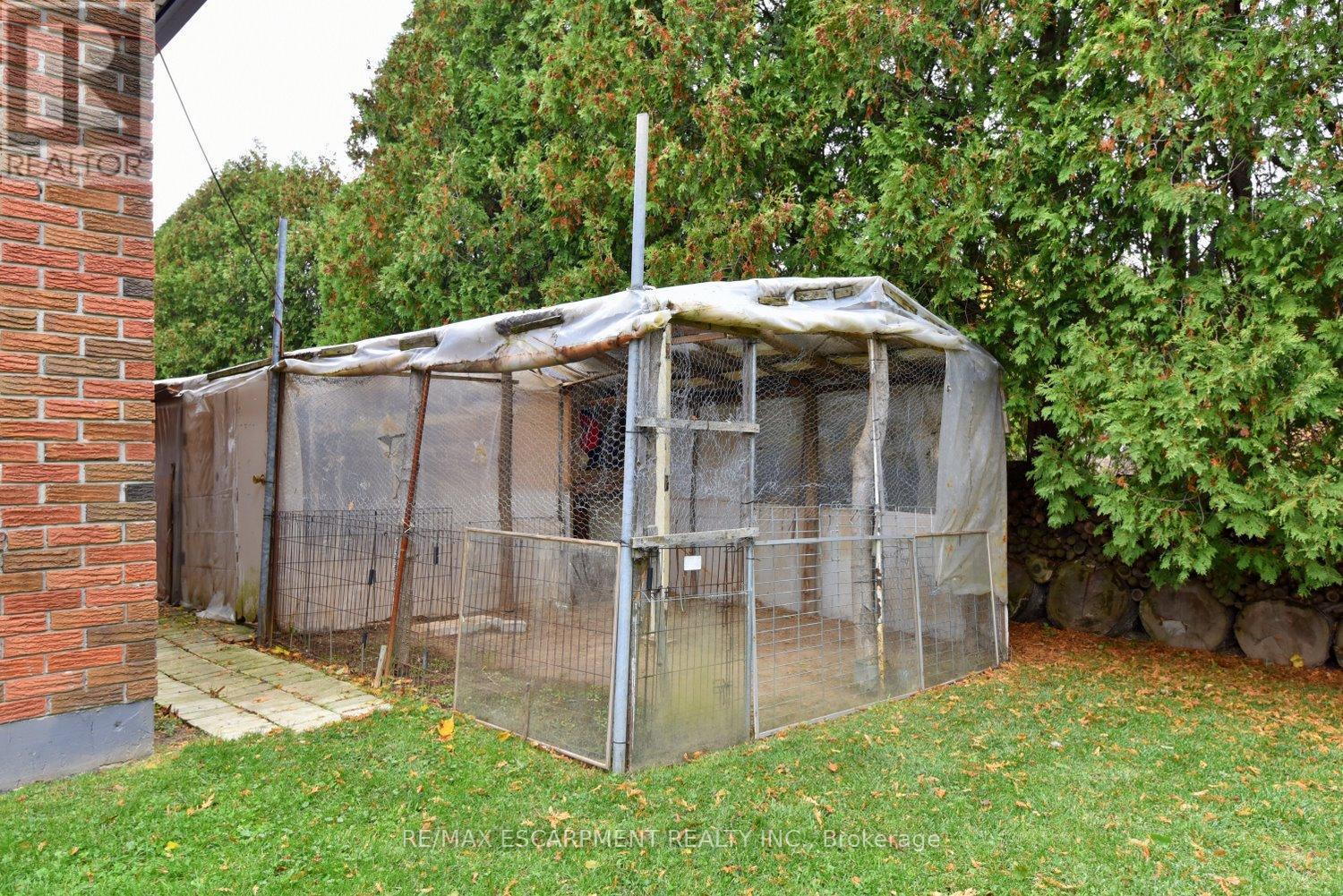 564 Evans Road, Hamilton, ON - Outdoor