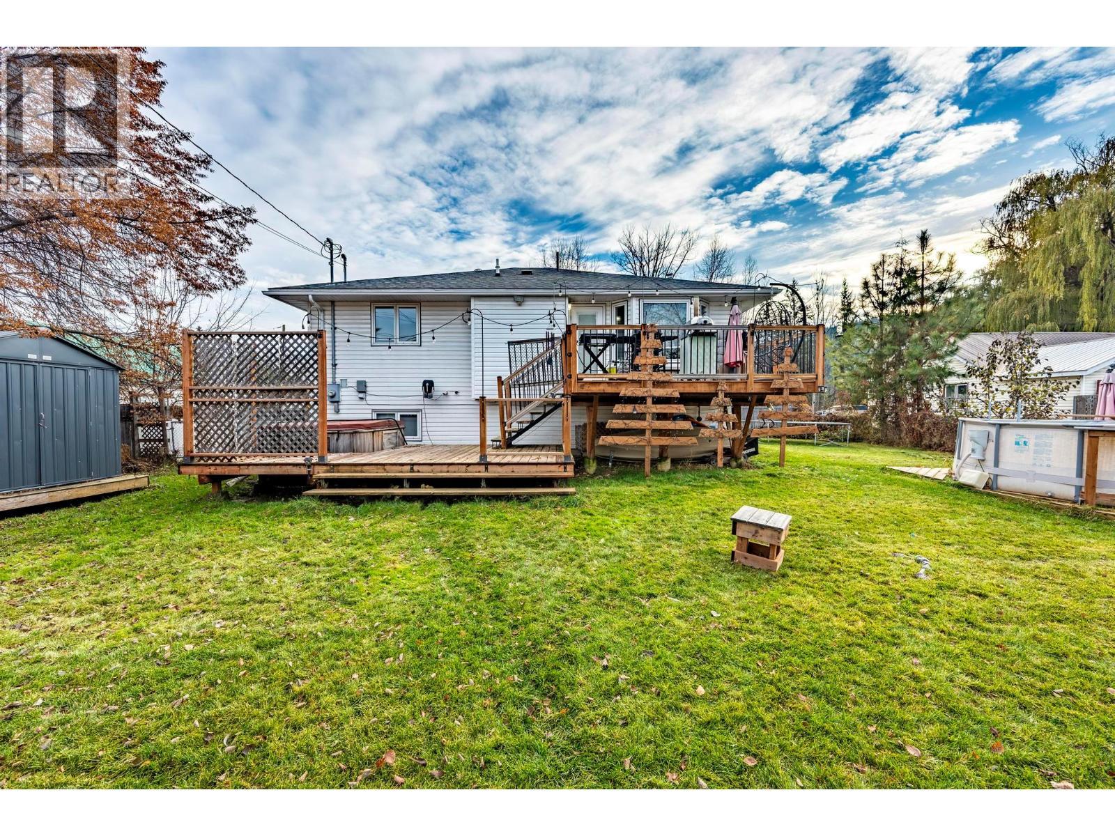 517 12Th Street S, Golden, BC - Outdoor With Deck Patio Veranda