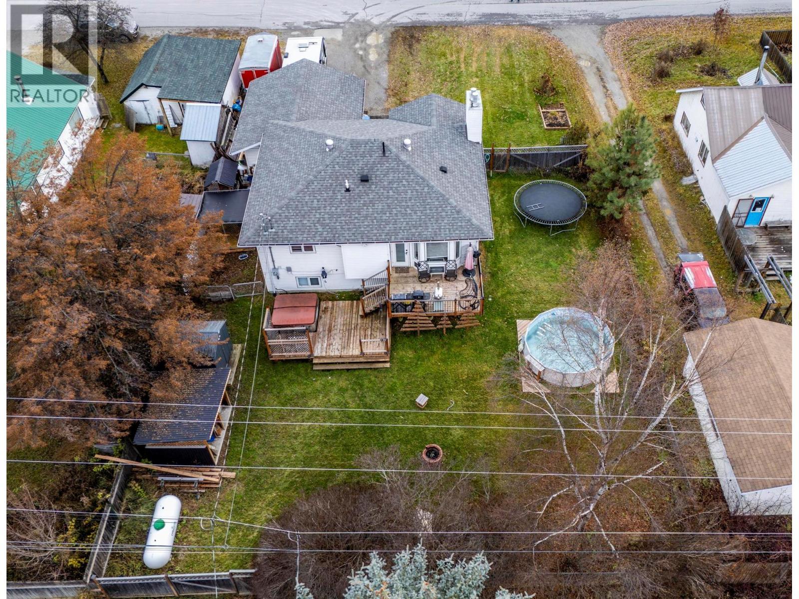 517 12Th Street S, Golden, BC - Outdoor With View