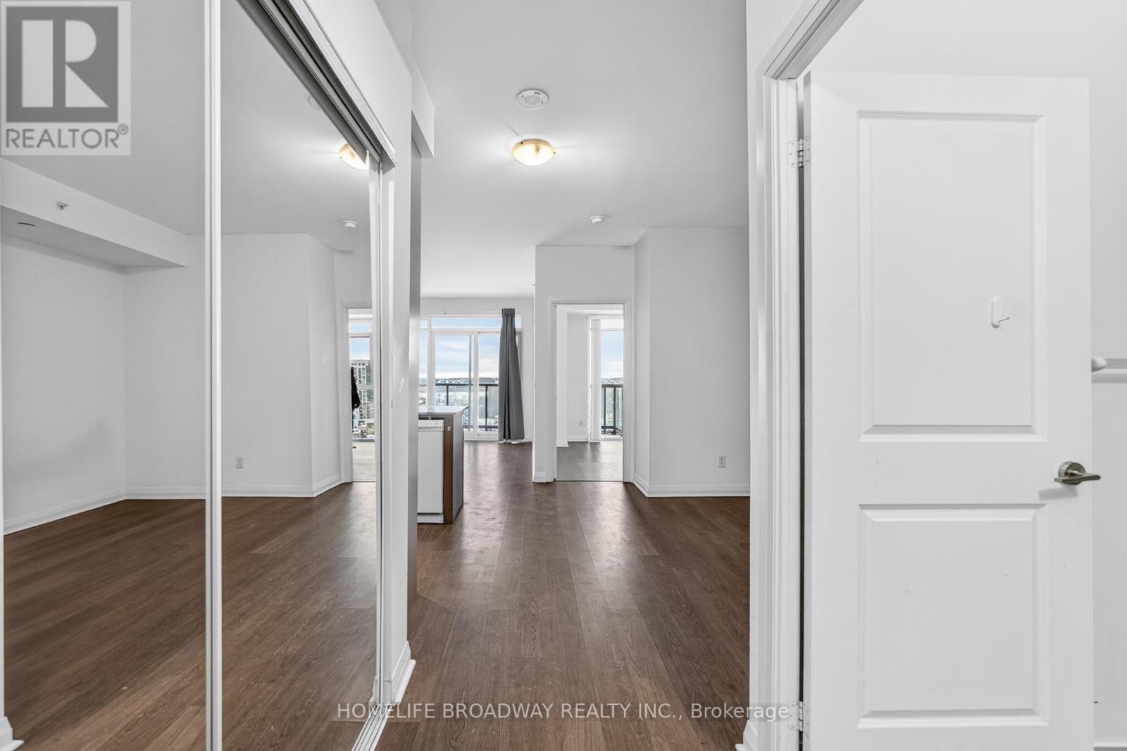 1207 - 55 Oneida Crescent, Richmond Hill, ON - Indoor Photo Showing Other Room