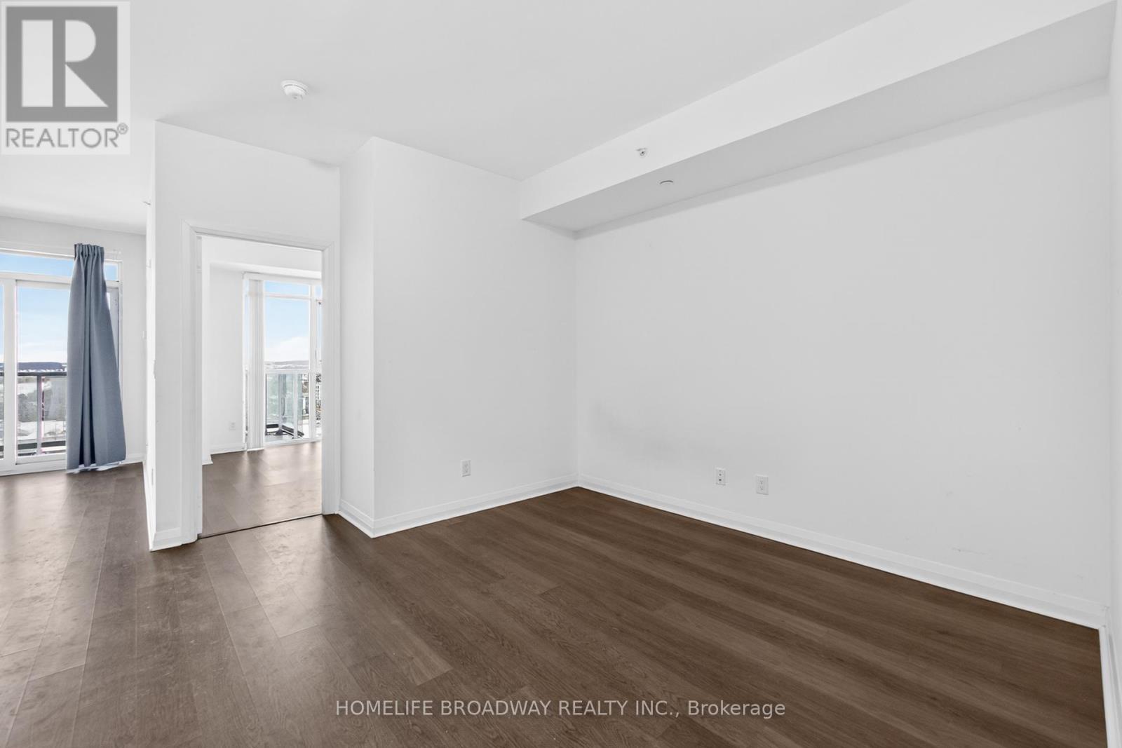 1207 - 55 Oneida Crescent, Richmond Hill, ON - Indoor Photo Showing Other Room