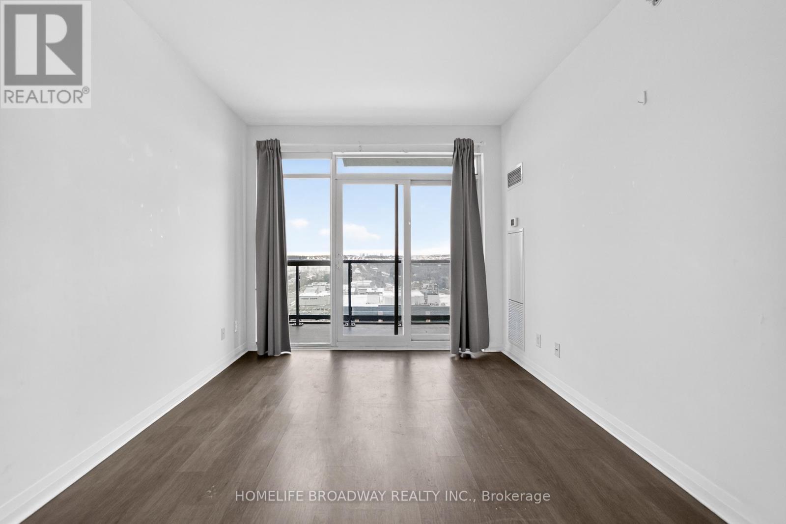 1207 - 55 Oneida Crescent, Richmond Hill, ON - Indoor Photo Showing Other Room