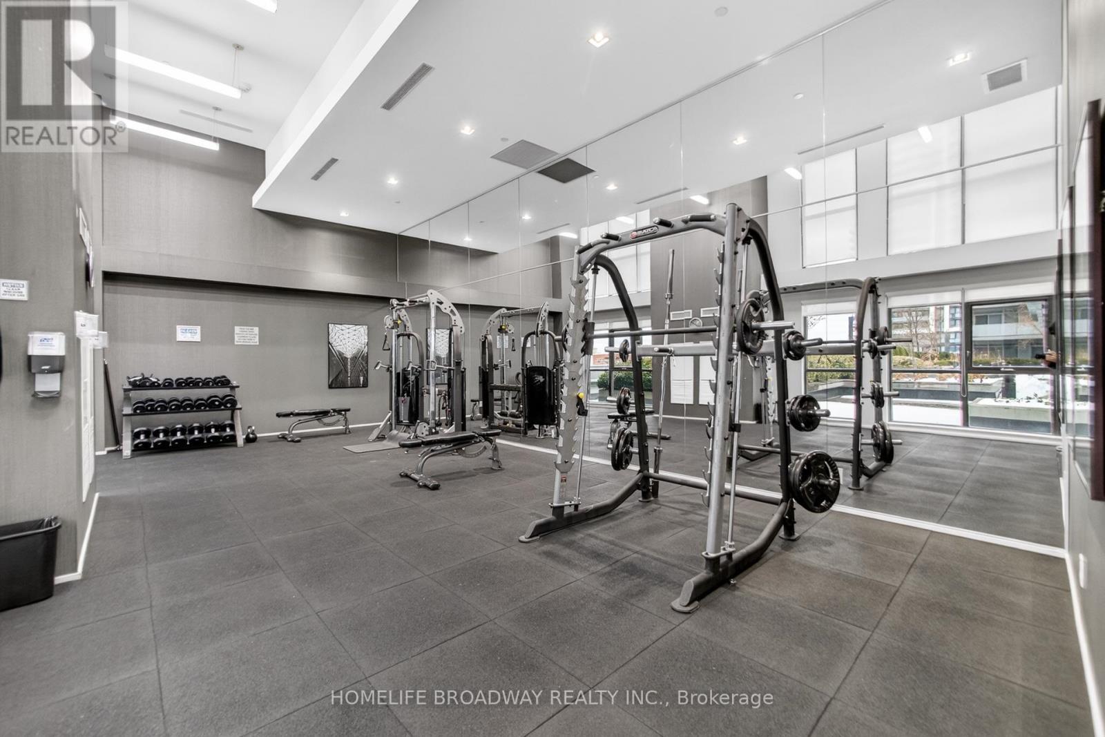 1207 - 55 Oneida Crescent, Richmond Hill, ON - Indoor Photo Showing Gym Room
