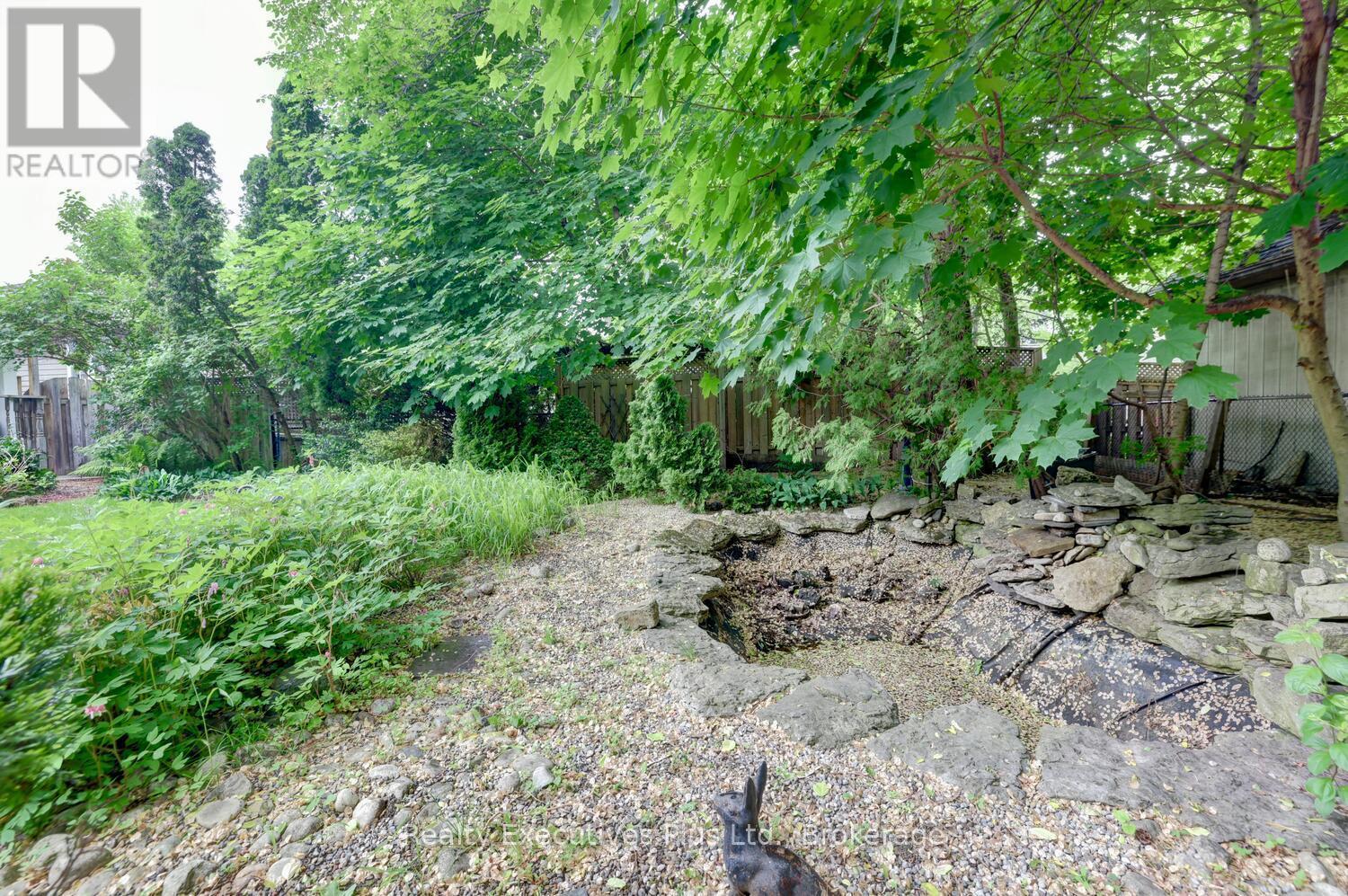 322 Pine Avenue, Oakville (Oo Old Oakville), ON - Outdoor