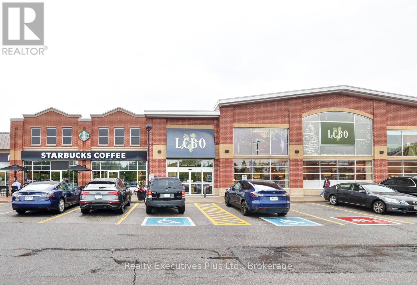 322 Pine Avenue, Oakville (Oo Old Oakville), ON - Outdoor