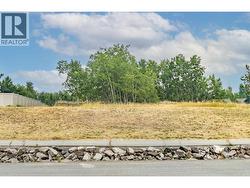 310 SANDHILL CRESCENT 100 Mile House, BC V0K 2E0