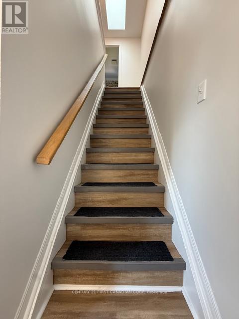 17 Vincent Crescent S, London South (South Q), ON - Indoor Photo Showing Other Room