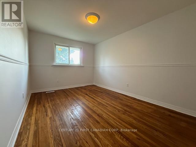 17 Vincent Crescent S, London South (South Q), ON - Indoor Photo Showing Other Room