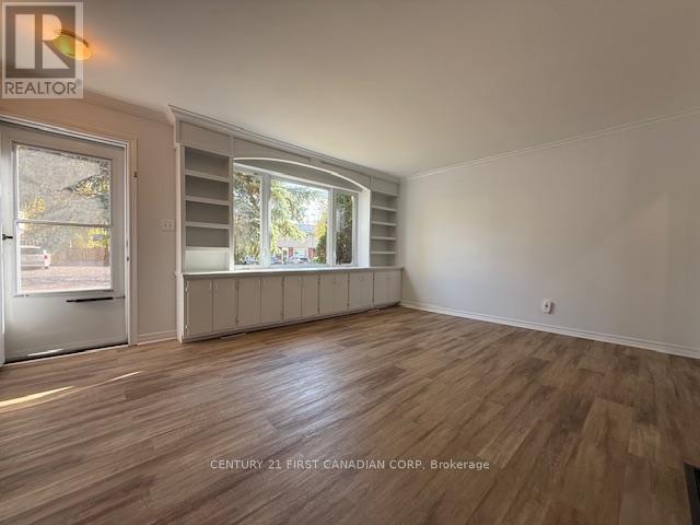 17 Vincent Crescent S, London South (South Q), ON - Indoor