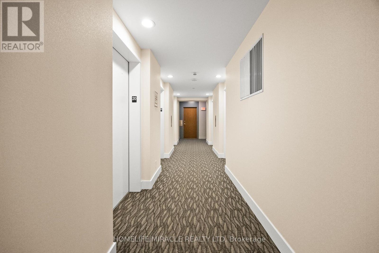 2004 - 2220 Lakeshore Boulevard W, Toronto, ON - Indoor Photo Showing Other Room