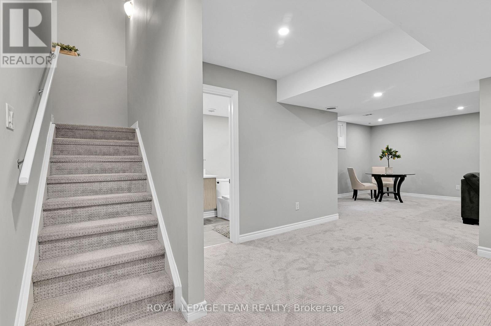 743 Brian Good Avenue, Ottawa, ON - Indoor