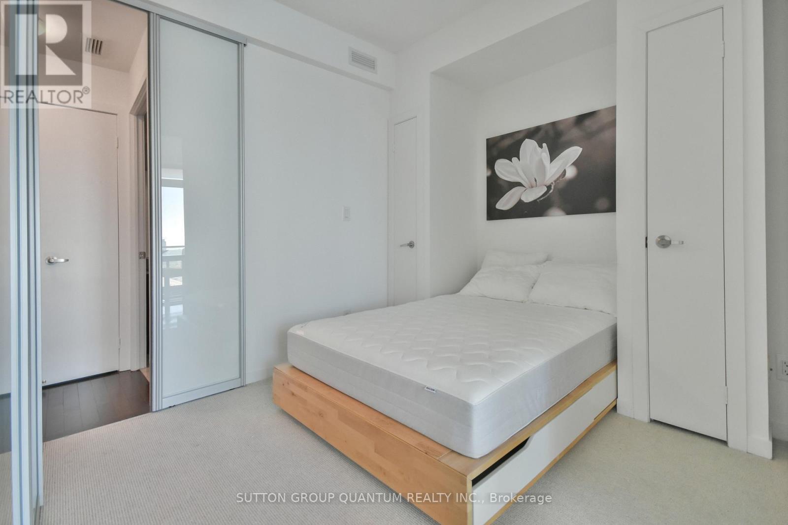 2106 - 55 Bremner Boulevard, Toronto, ON - Indoor Photo Showing Bedroom