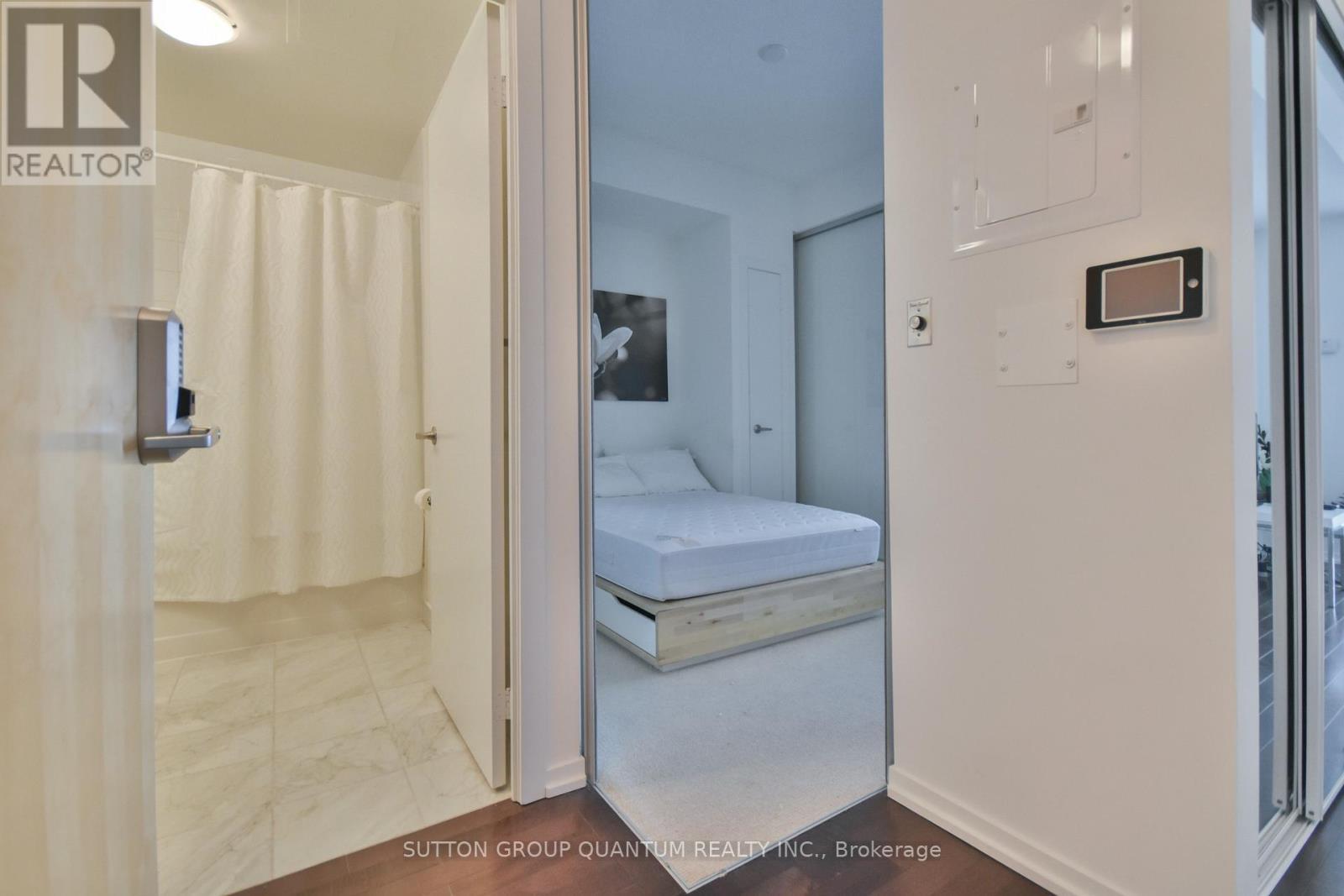 2106 - 55 Bremner Boulevard, Toronto, ON - Indoor Photo Showing Other Room
