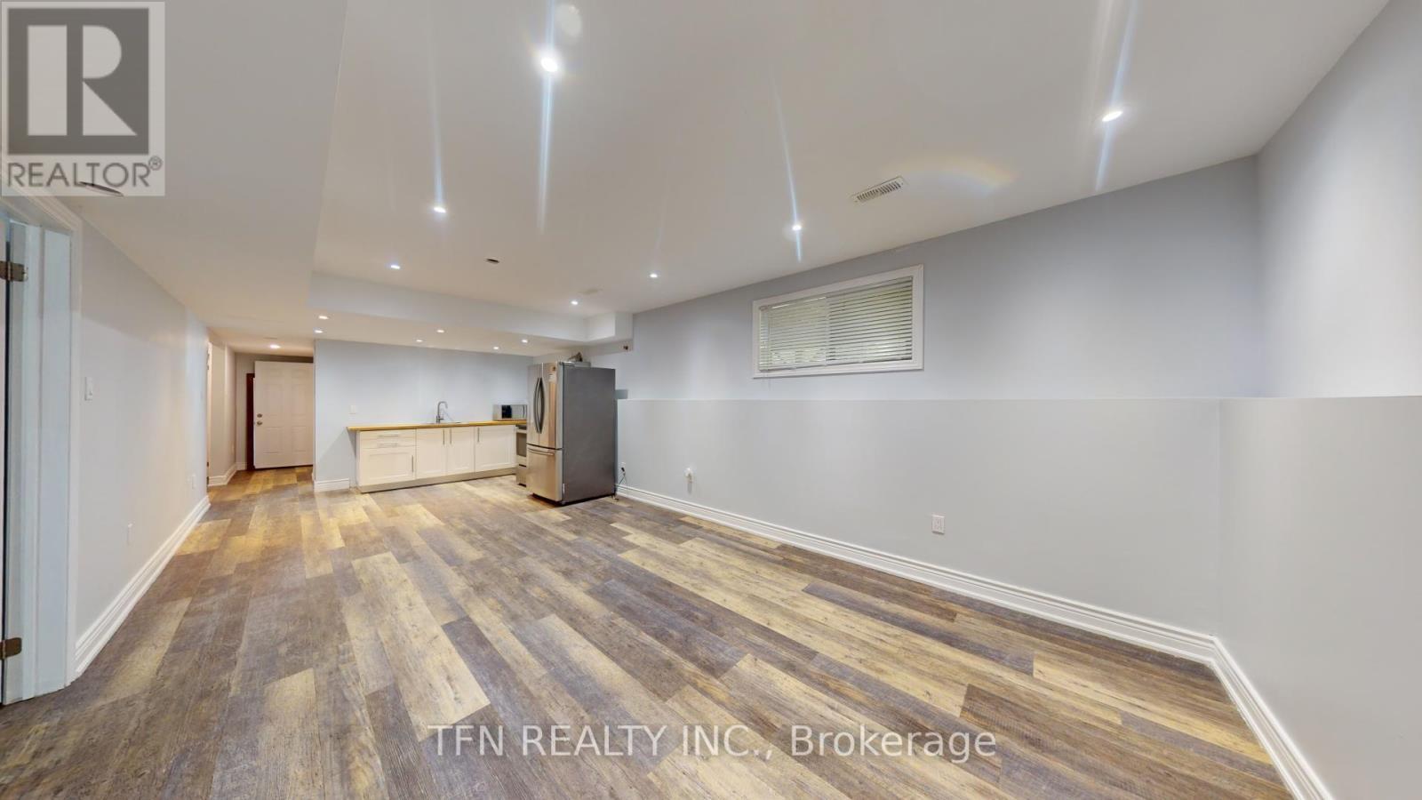 Lower - 1048 Gilmore Avenue, Innisfil, ON - Indoor Photo Showing Other Room