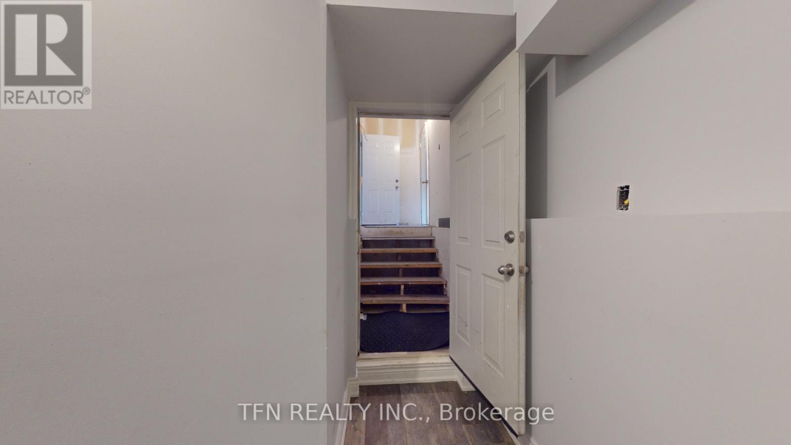 Lower - 1048 Gilmore Avenue, Innisfil, ON - Photo Showing Other Room