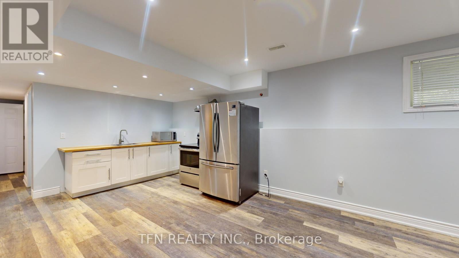 Lower - 1048 Gilmore Avenue, Innisfil, ON - Indoor