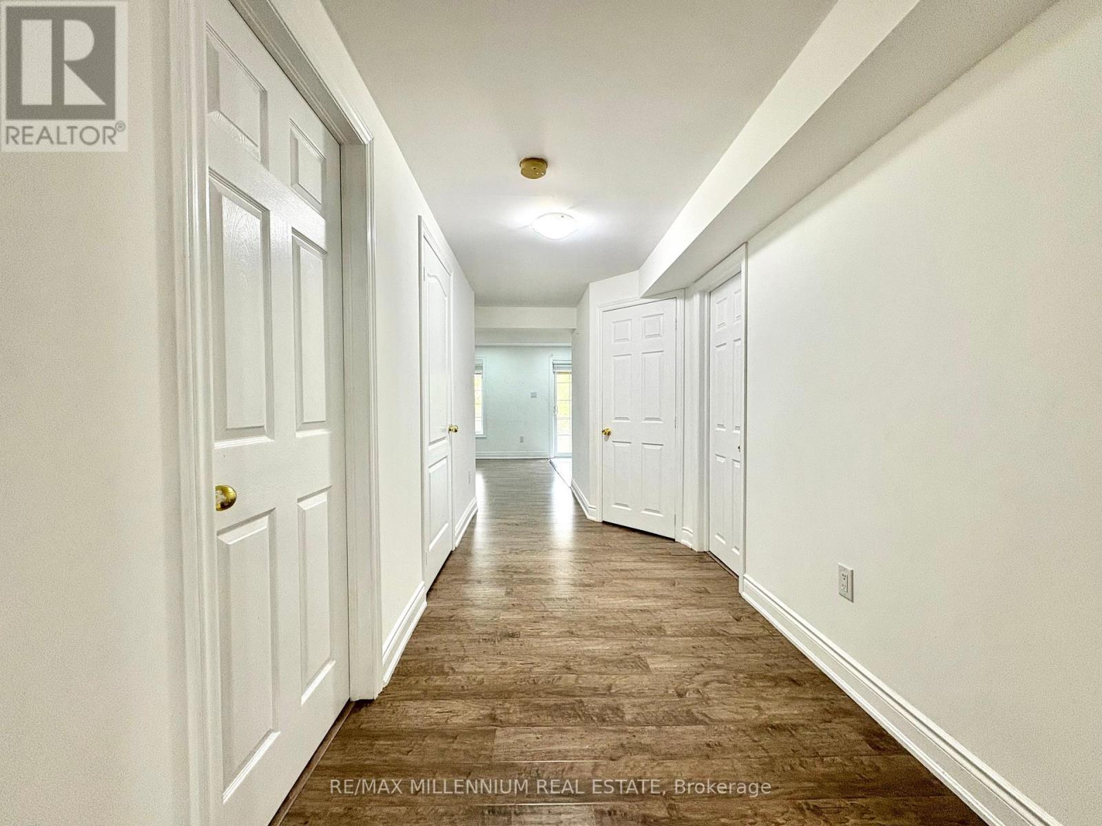 Walk Out Unit - 41 Stoneylake (Lower) Avenue, Brampton, ON
