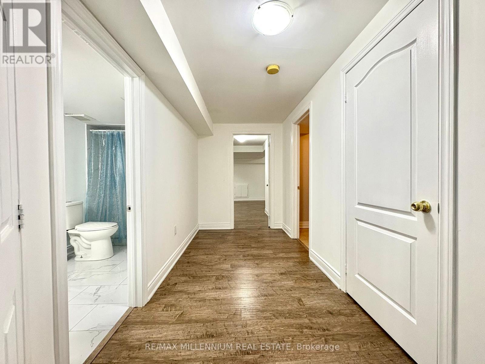 Walk Out Unit - 41 Stoneylake (Lower) Avenue, Brampton, ON