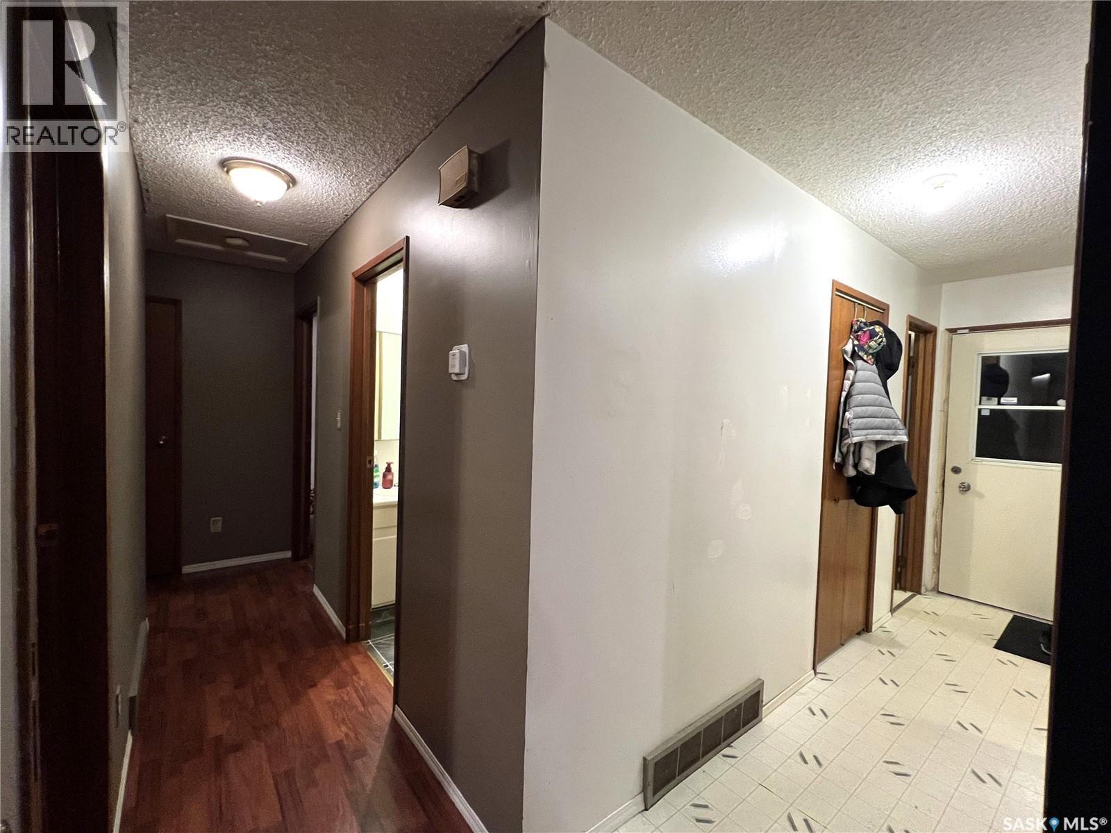 904 Railway Avenue, Loon Lake, SK - Indoor Photo Showing Other Room