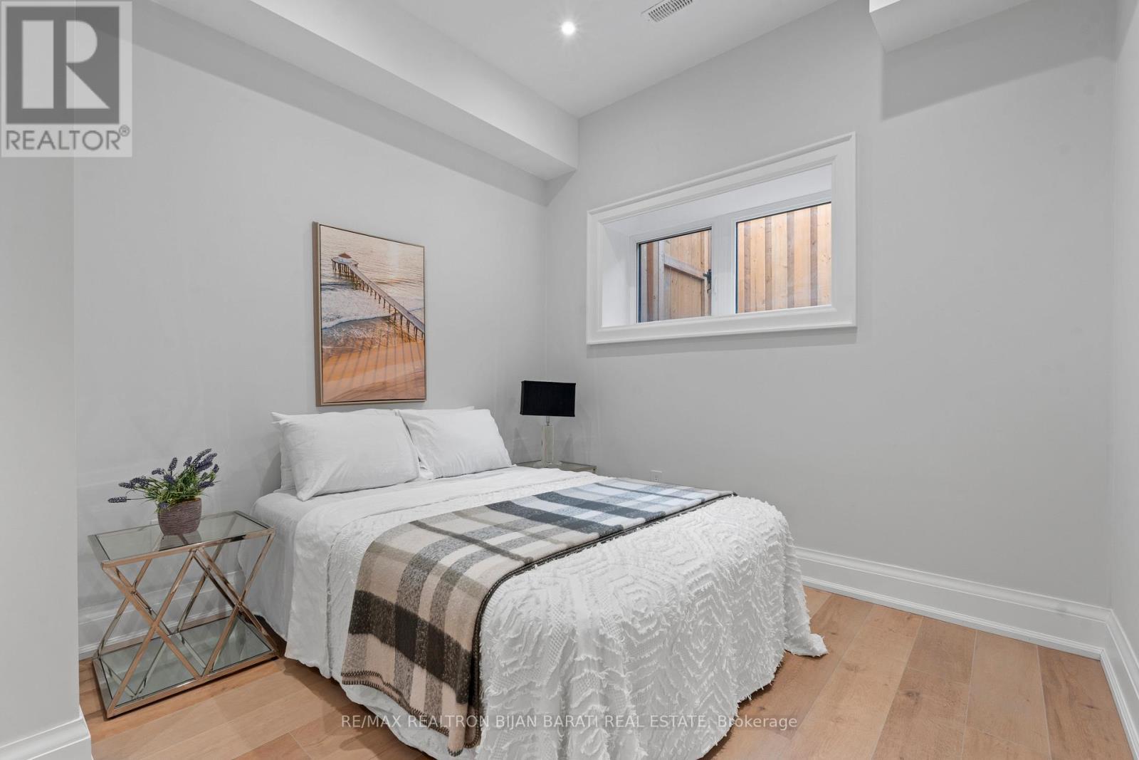 422 Hounslow Avenue, Toronto, ON - Indoor Photo Showing Bedroom