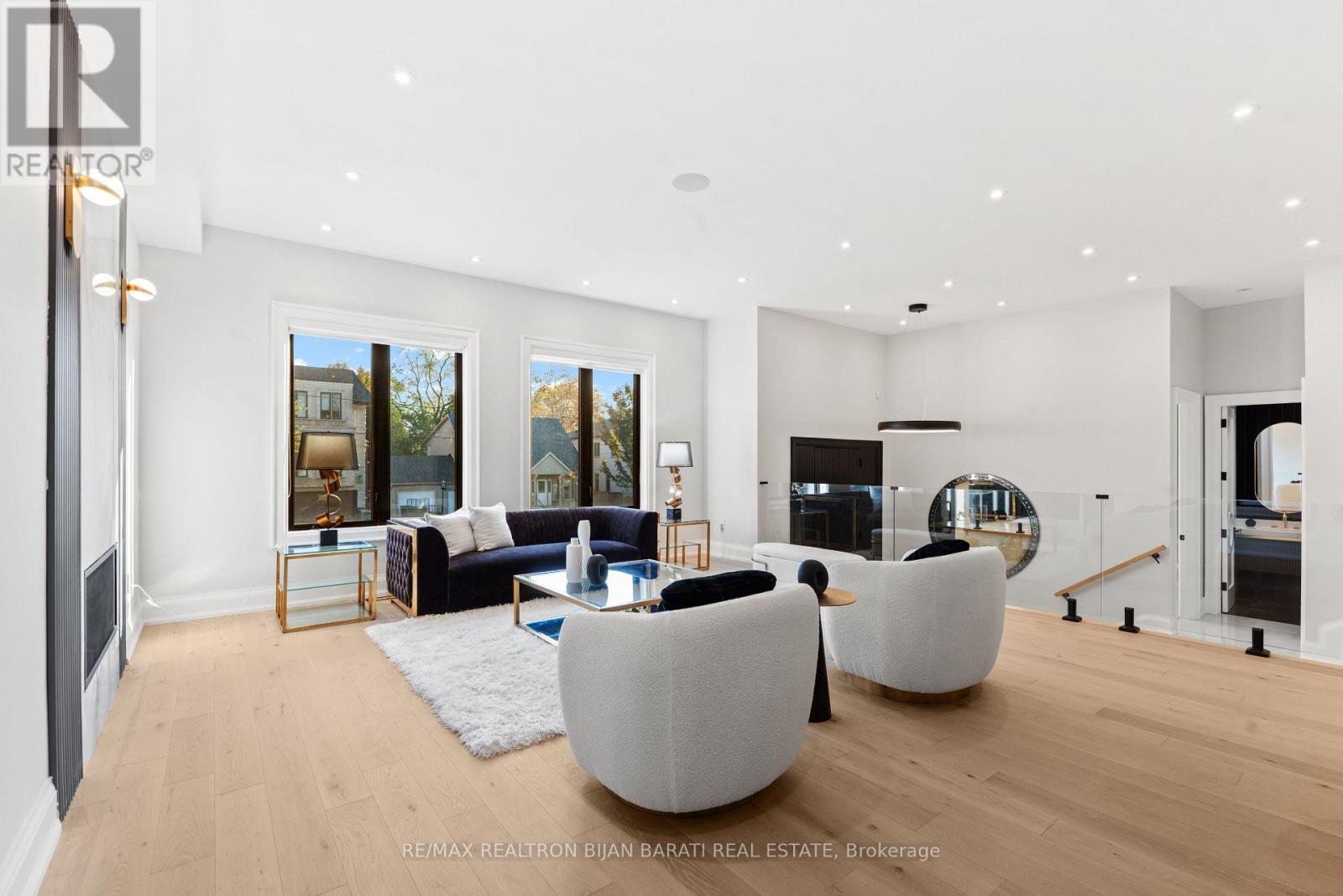 422 Hounslow Avenue, Toronto, ON - Indoor Photo Showing Living Room With Fireplace