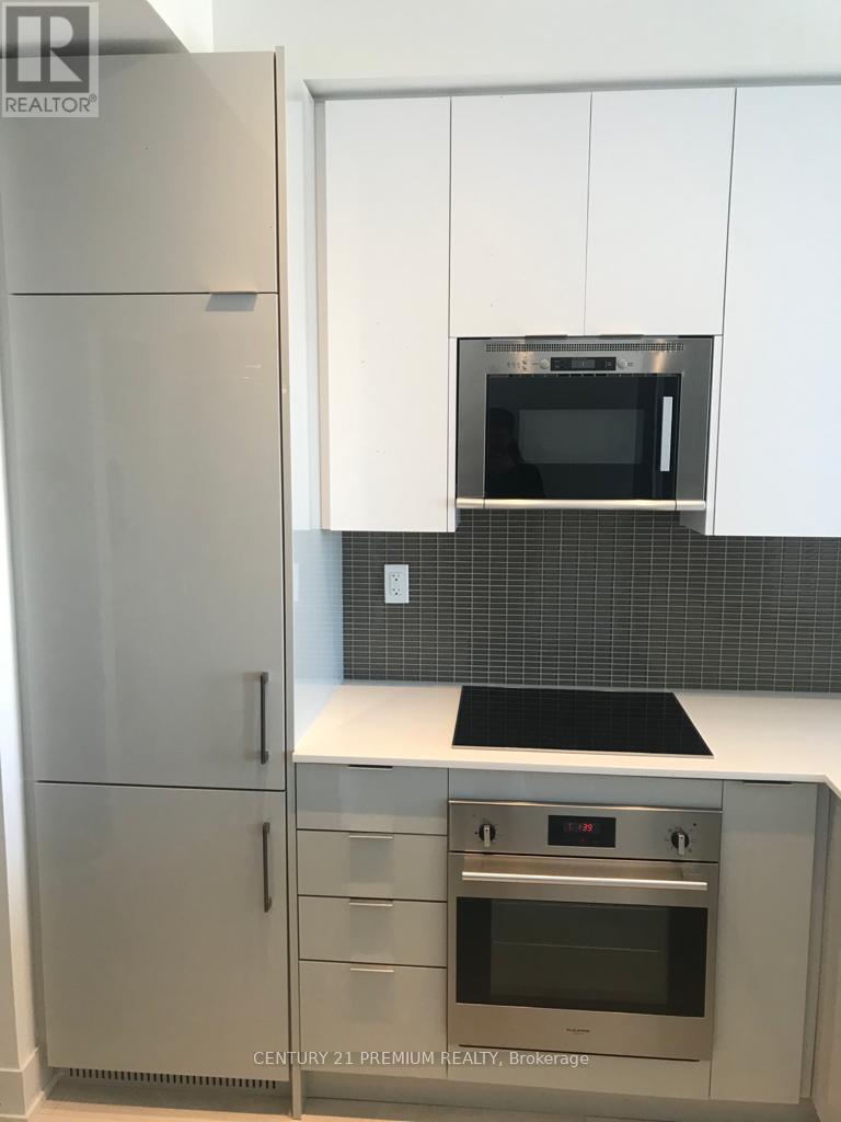 419 - 2908 Hwy 7 Road, Vaughan, ON - Indoor Photo Showing Kitchen