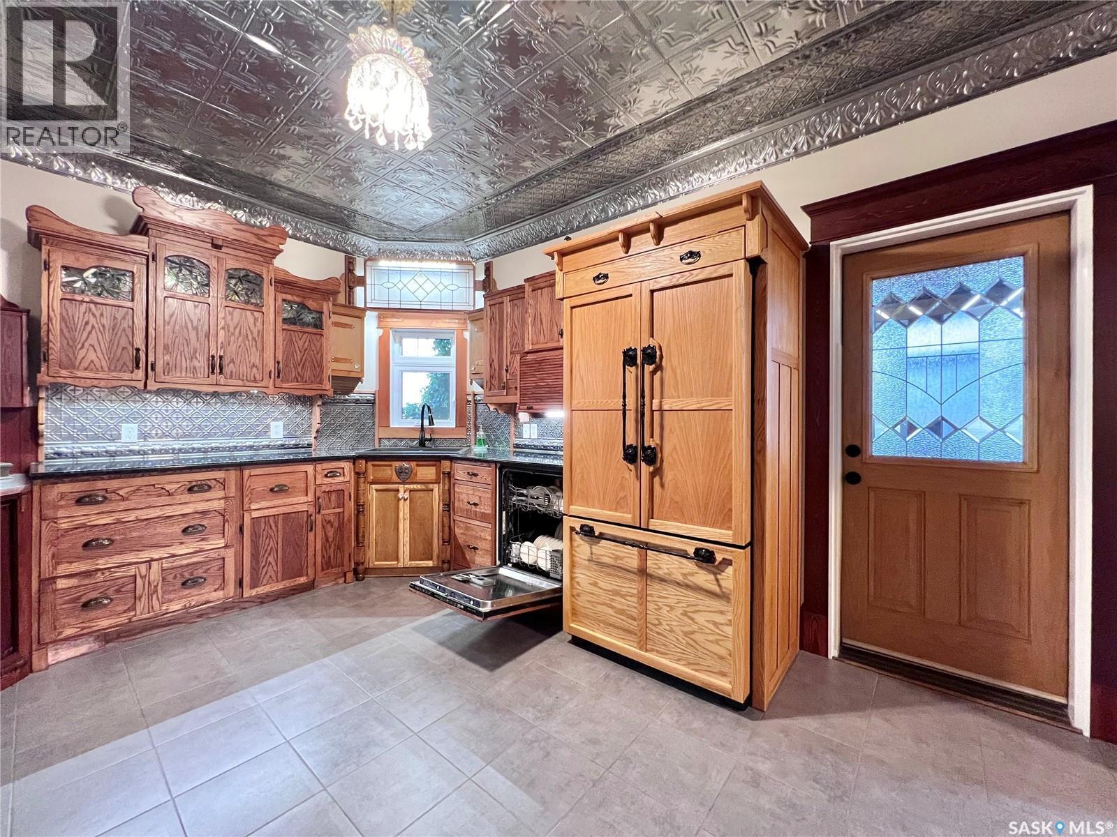 Highway 15 Outlook Acreage, Rudy Rm No. 284, SK - Indoor Photo Showing Kitchen