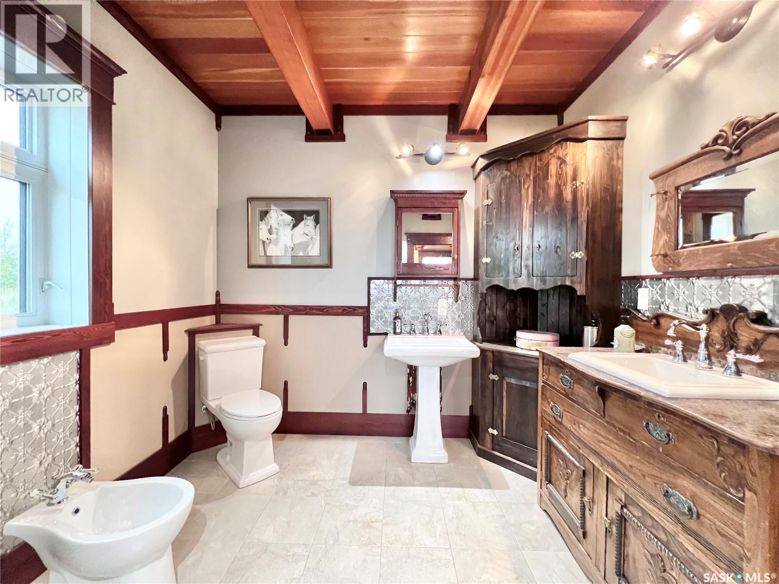 Highway 15 Outlook Acreage, Rudy Rm No. 284, SK - Indoor Photo Showing Bathroom