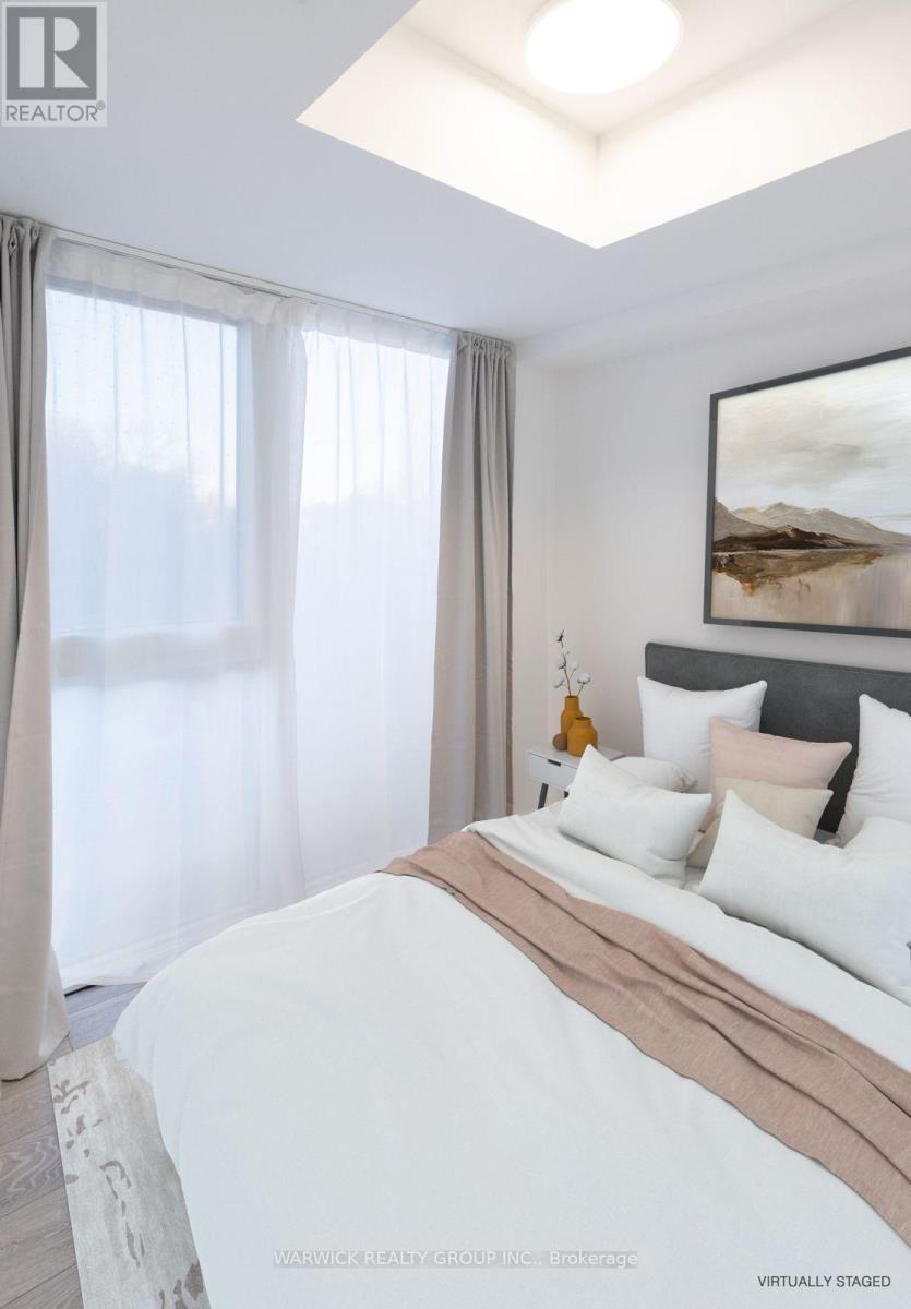 532 - 2020 Bathurst Street, Toronto, ON - Indoor Photo Showing Bedroom