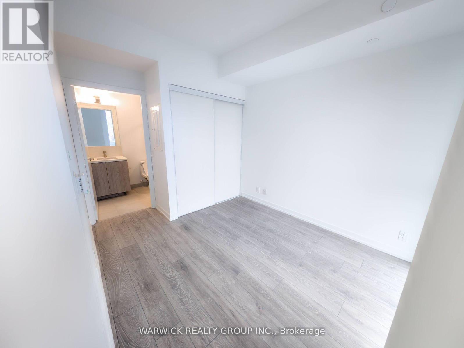 532 - 2020 Bathurst Street, Toronto, ON - Indoor Photo Showing Other Room