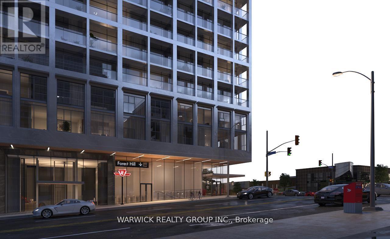 532 - 2020 Bathurst Street, Toronto, ON - Outdoor