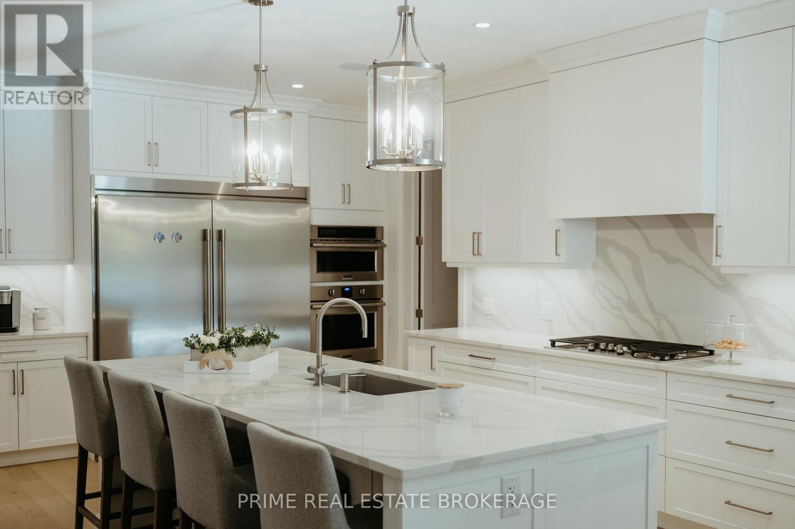 Lot 68 Fallingbrook Crescent, London South (South V), ON - Indoor Photo Showing Kitchen With Upgraded Kitchen