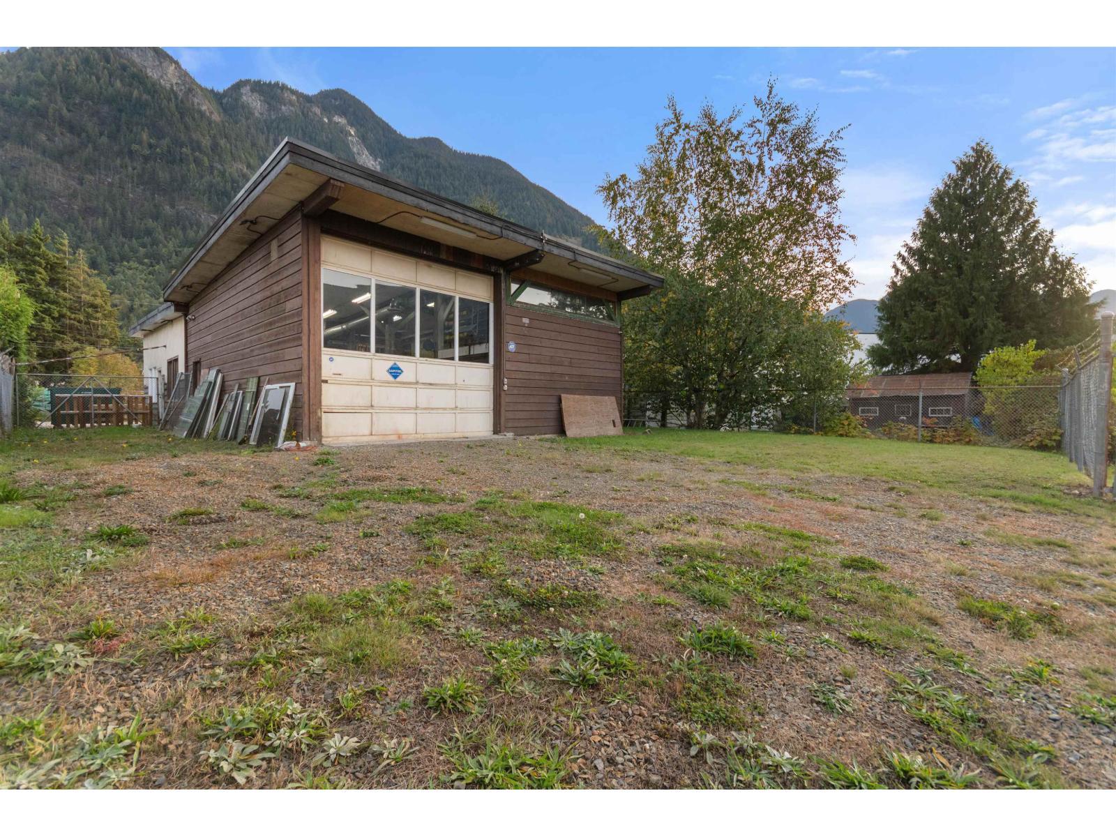 531 Corbett Street|Hope, Hope, BC