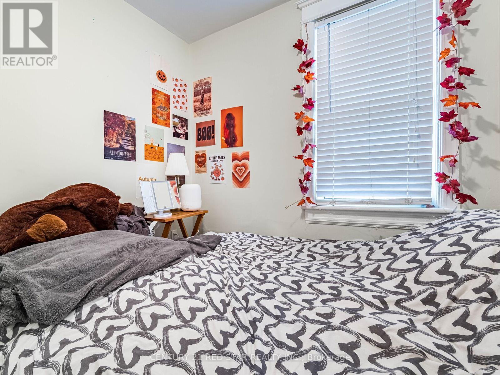 458 Dundurn Street S, Hamilton, ON - Indoor Photo Showing Bedroom