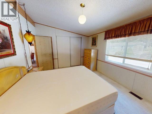32-6271 Mcandrew Ave, Powell River, BC - Indoor Photo Showing Bedroom