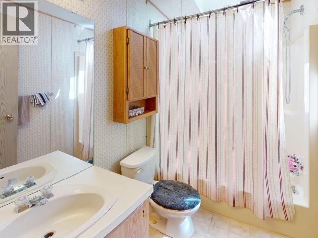 32-6271 Mcandrew Ave, Powell River, BC - Indoor Photo Showing Bathroom