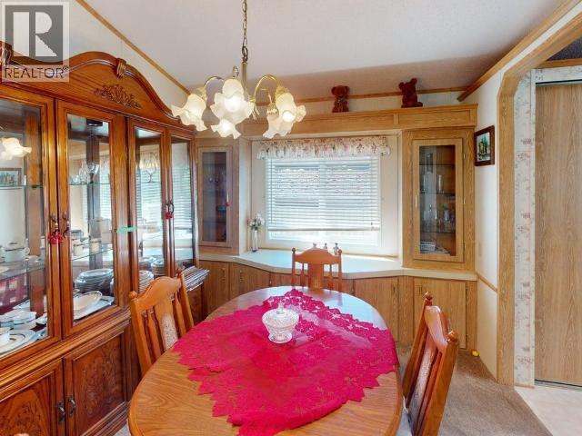 32-6271 Mcandrew Ave, Powell River, BC - Indoor Photo Showing Dining Room