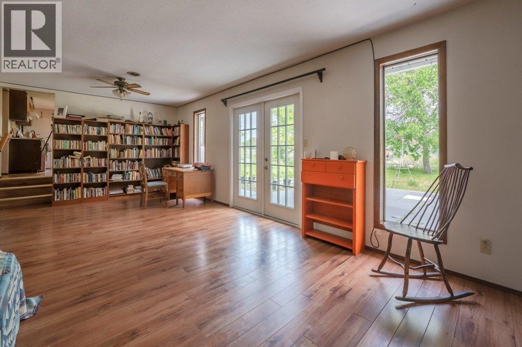 294 Road 18 Road, Oliver, BC - Indoor