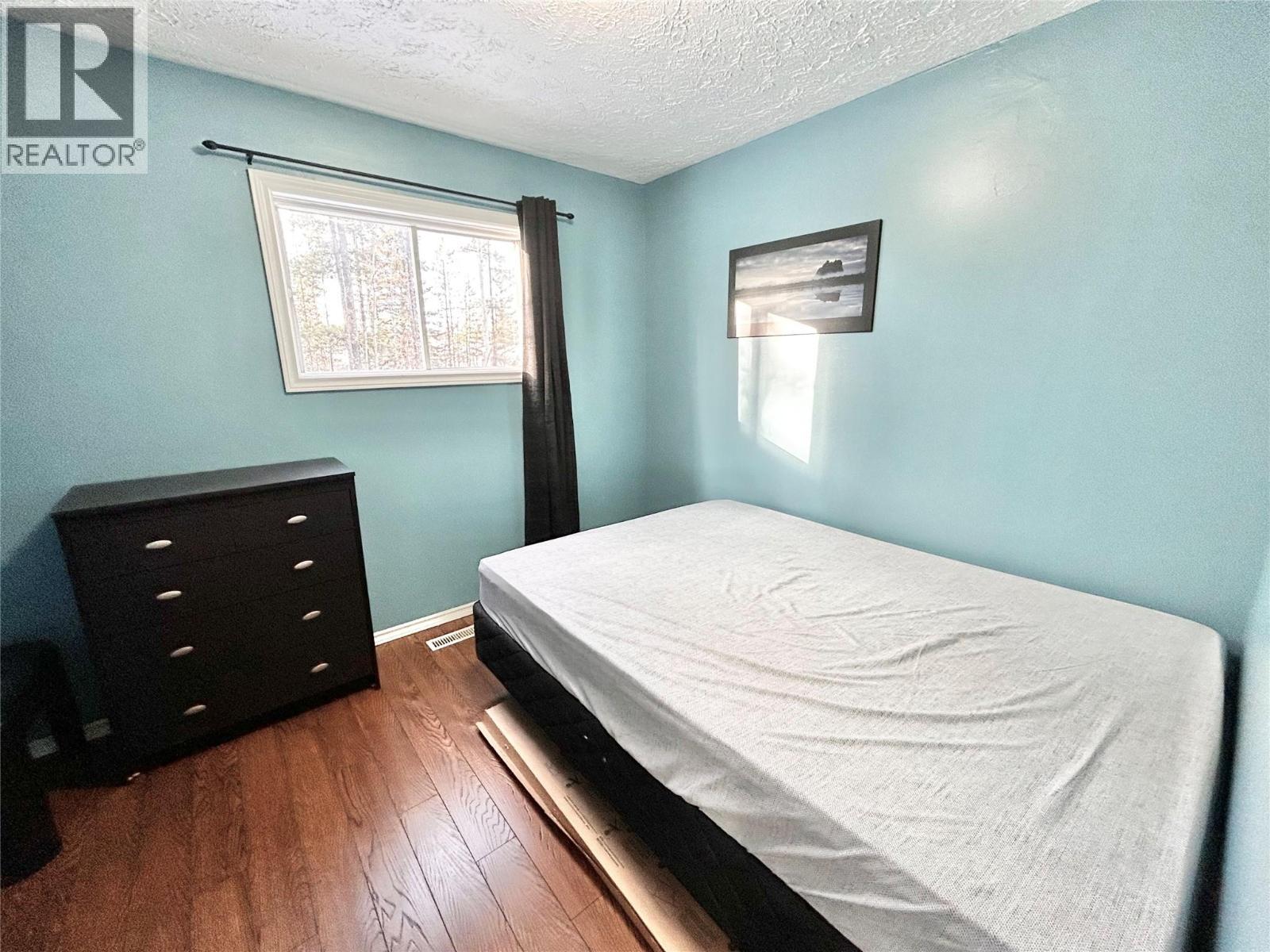 248 Peace River Crescent, Tumbler Ridge, BC - Indoor Photo Showing Bedroom