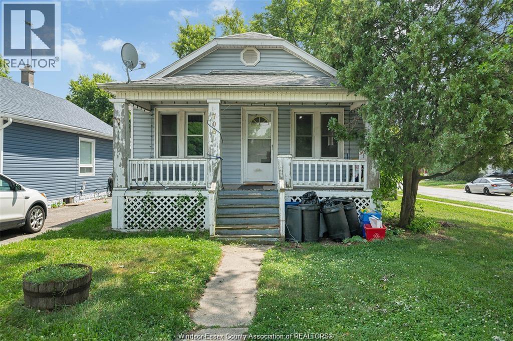 703 Charlotte Street, Windsor, ON - Outdoor With Deck Patio Veranda