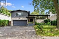 41 WATERFORD DRIVE Toronto, ON M9R 2N5