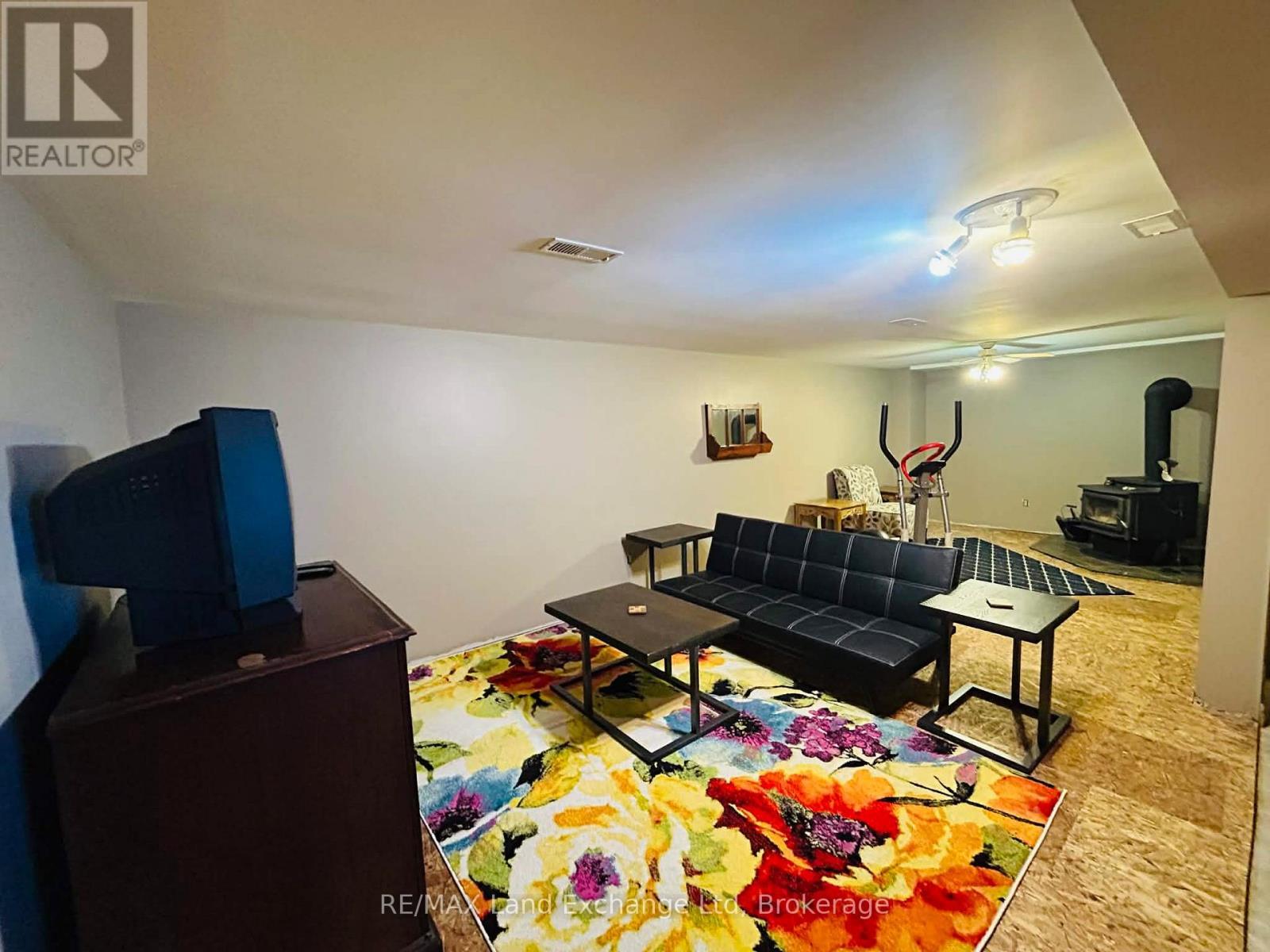 1 Jordan Drive, North Huron (East Wawanosh), ON - Indoor