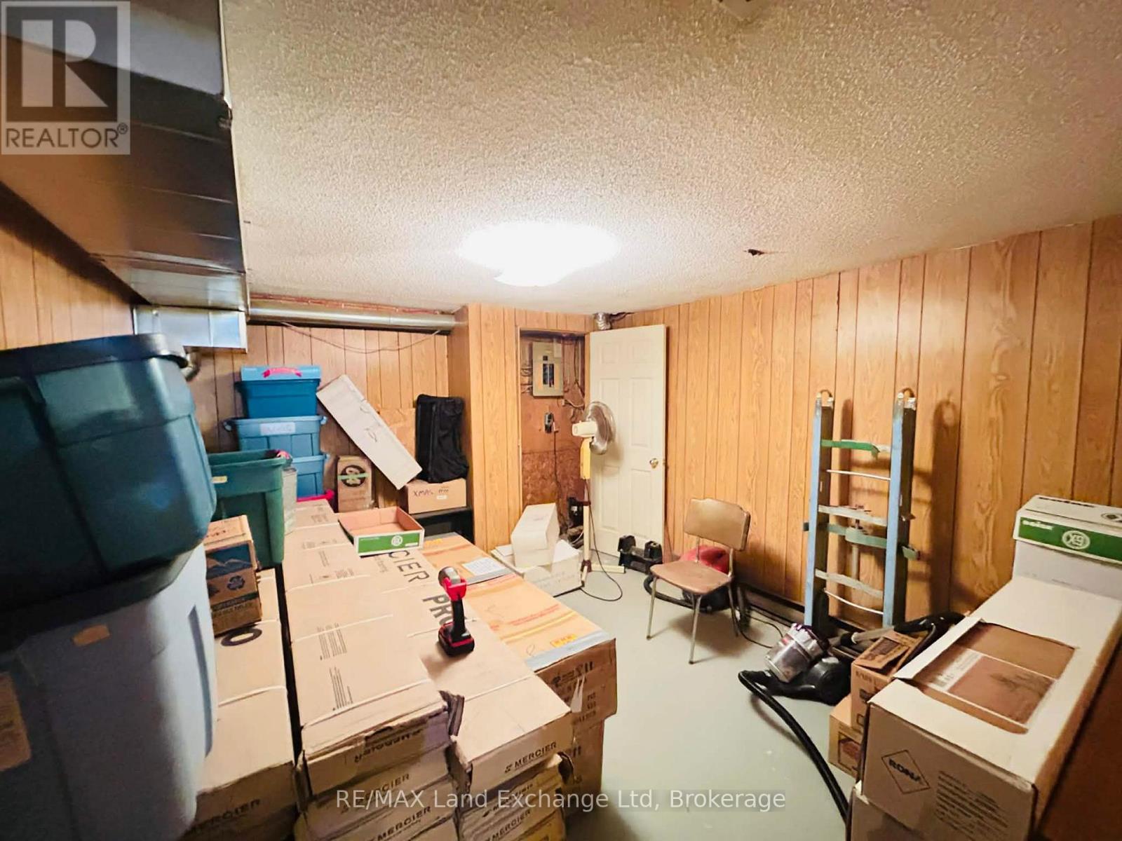 1 Jordan Drive, North Huron (East Wawanosh), ON - Indoor