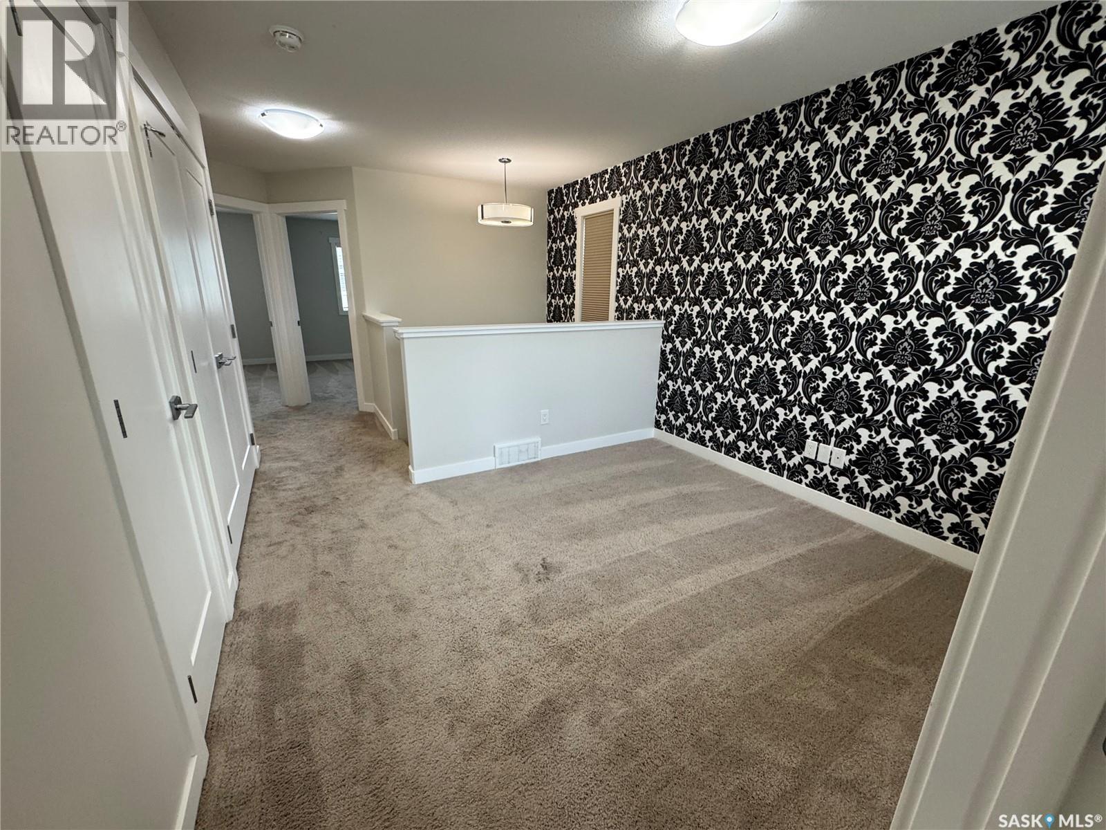 4409 E Keller Avenue, Regina, SK - Indoor Photo Showing Other Room