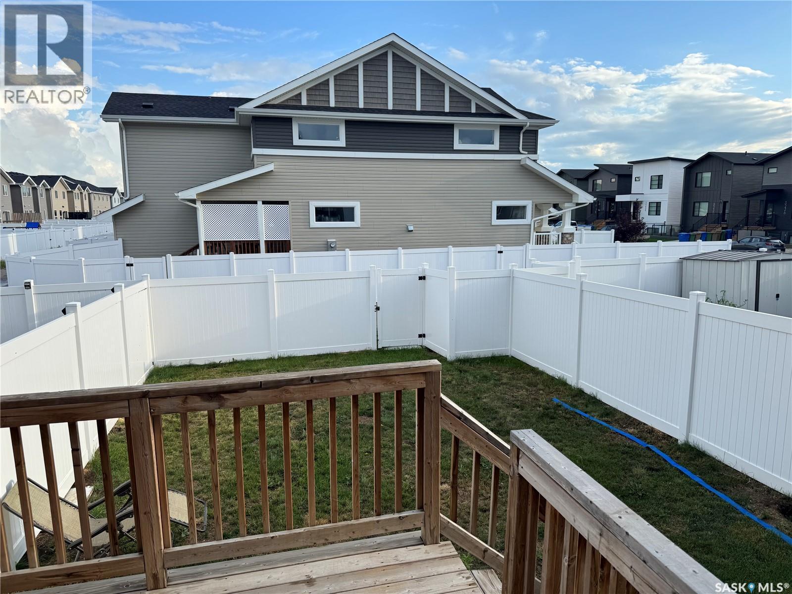 4409 E Keller Avenue, Regina, SK - Outdoor