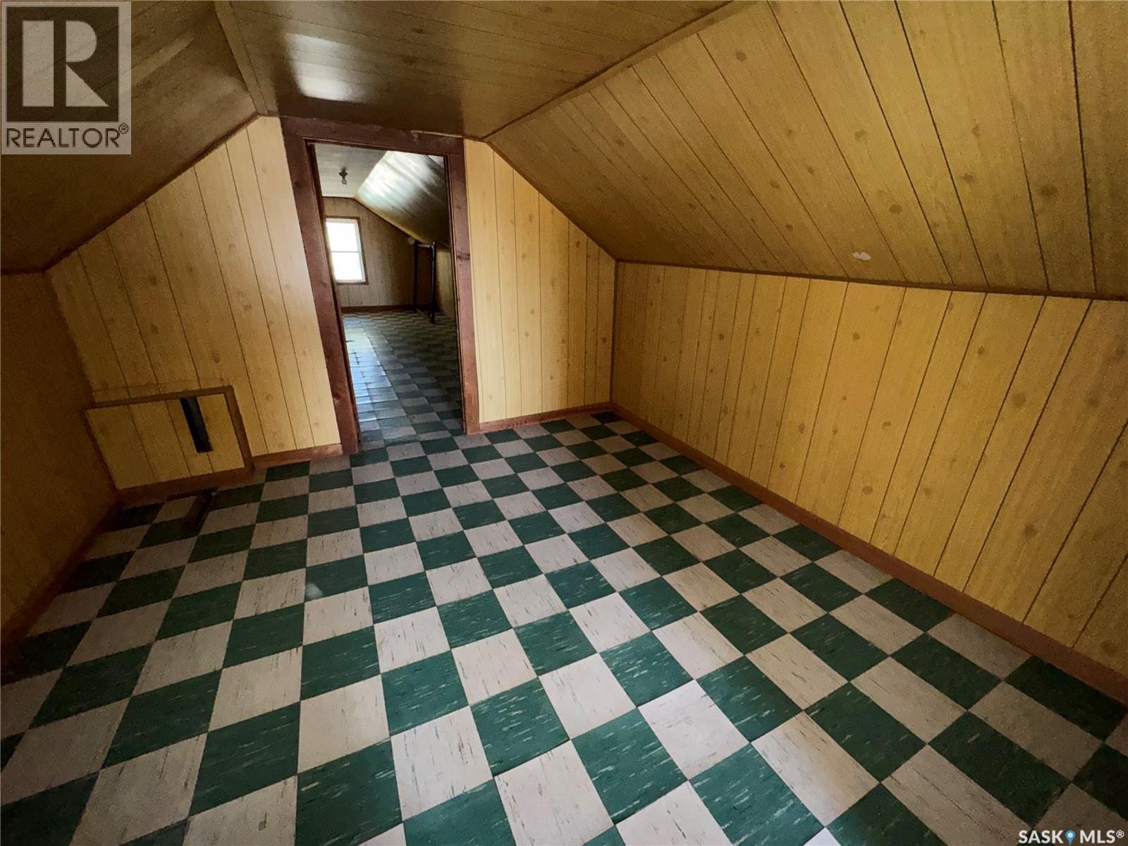 220 6Th Avenue E, Biggar, SK - Indoor Photo Showing Other Room