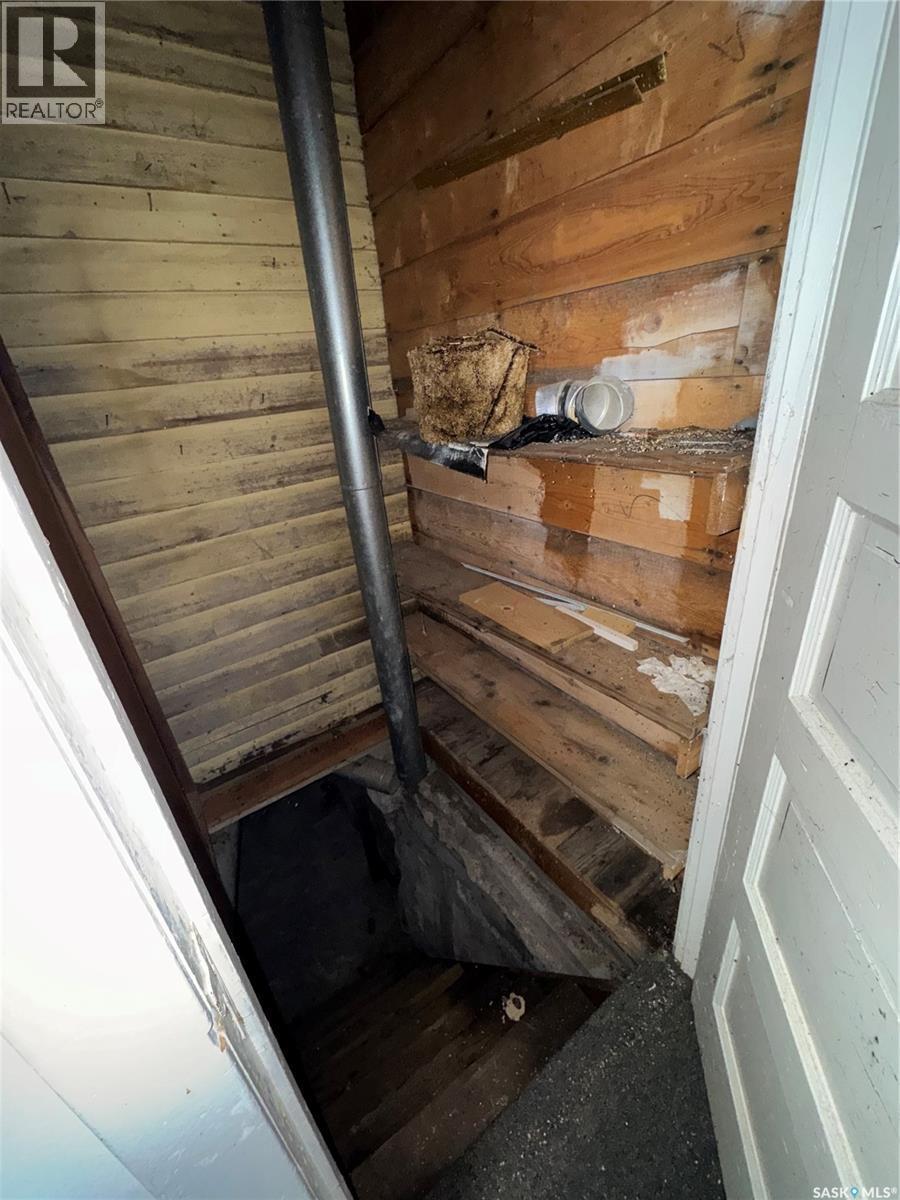220 6Th Avenue E, Biggar, SK - Indoor Photo Showing Other Room