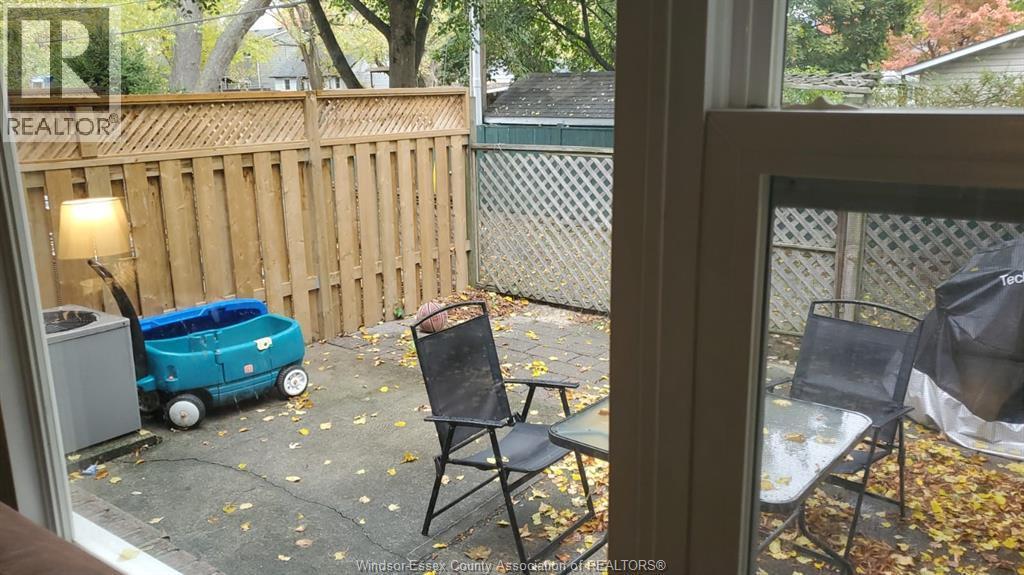 5516 Empress Street, Windsor, ON - With Exterior