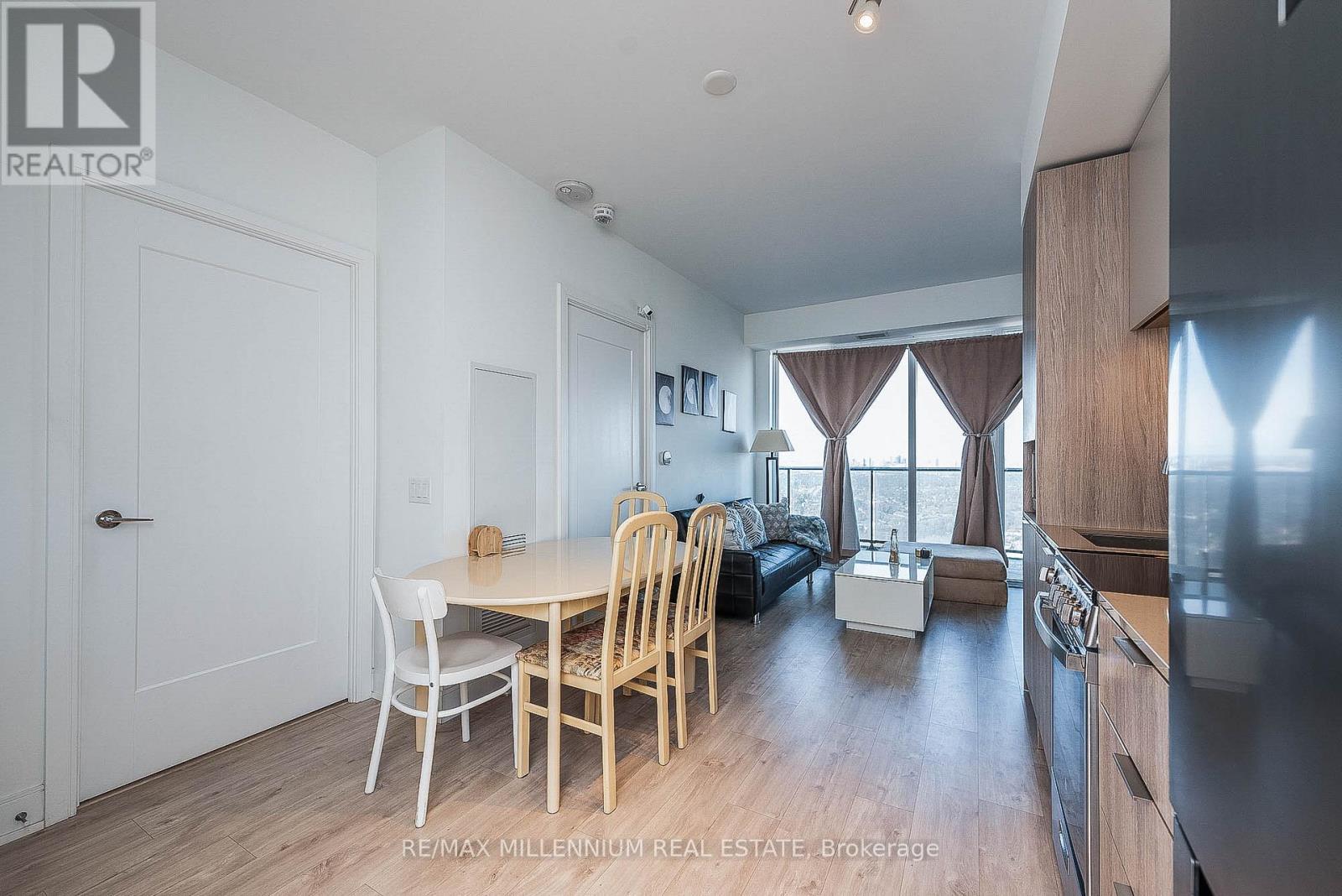 4801 - 70 Annie Craig Drive, Toronto, ON - Indoor Photo Showing Dining Room