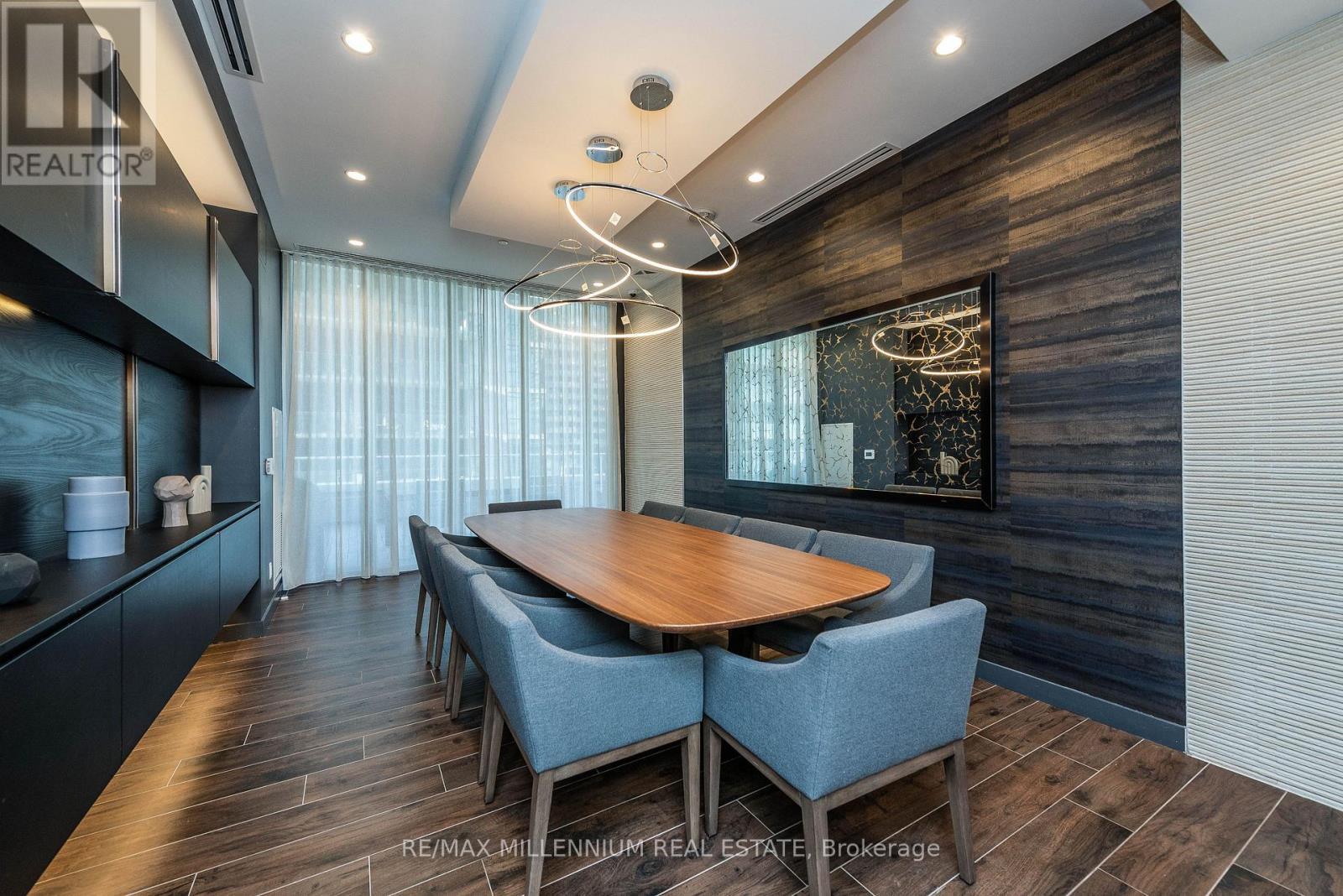 4801 - 70 Annie Craig Drive, Toronto, ON - Indoor